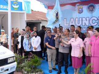 Kapolda Riau Luncurkan Program Gizi Gratis SPPG, Targetkan Generasi Emas 2045